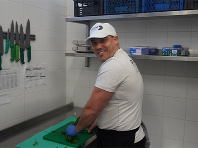 Prizma FM Zrt.: Közétkeztetés, munkahelyi étkeztetés, catering, B&I a Prizma Csoporttól. Önkiszolgáló éttermek, kávézók, room-service, rendezvények lebonyolítása. Közétkeztetésben a Junior Zrt.-Magyarország első gyermek-, diák- és munkahelyi étkeztetéssel foglalkozó vállalata- 2013 óta a Prizma Csoport tagja, mely az egészséges táplálkozást szívügyének tekinti, ezért szakértői csapata dietetikusokból, élelmezésvezetőkből, elkötelezett és képzett szakácsokból áll.